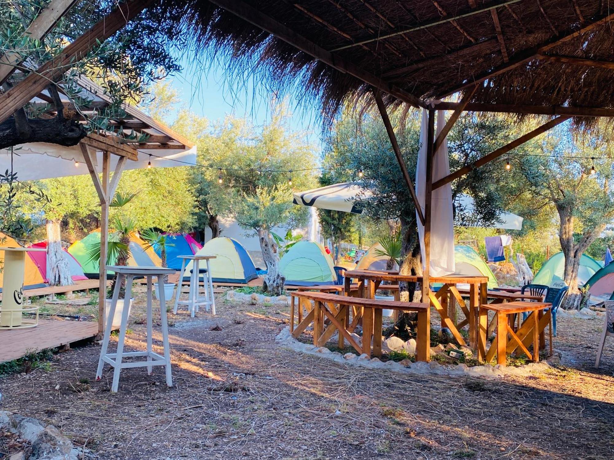 White And Camping Drymades Dhërmi